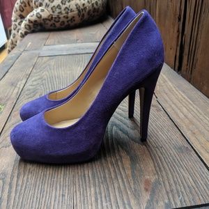 NEVER WORN Dolce Vita purple suede pumps